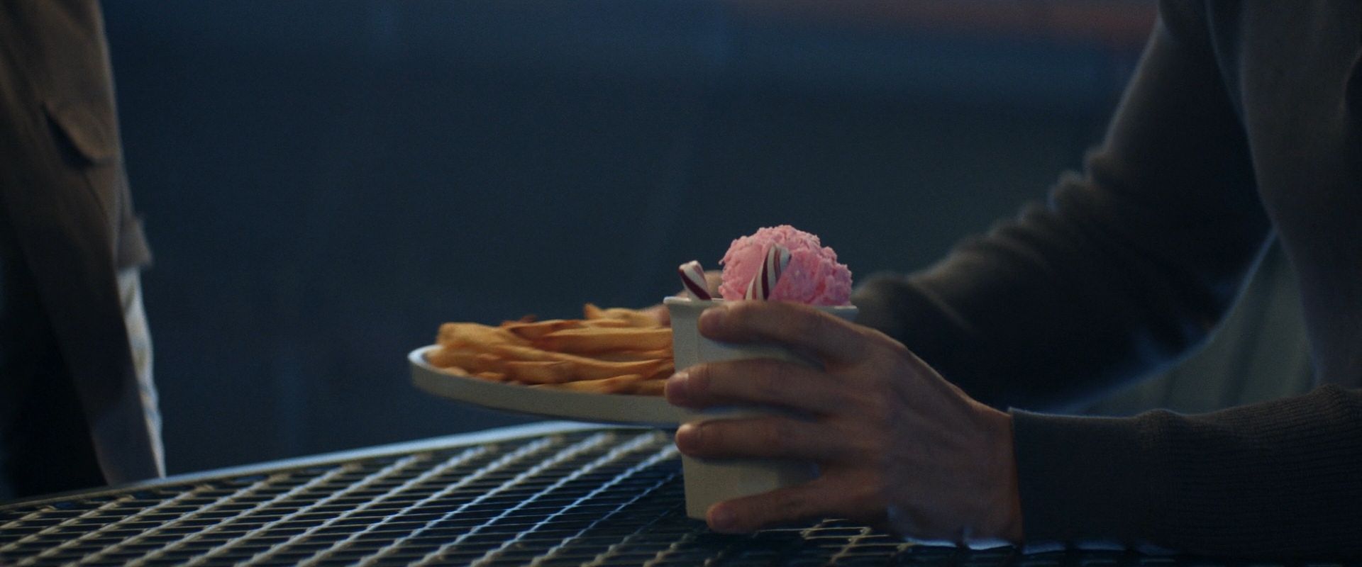 extant_StarTrek_PIC_1x08-BrokenPieces_04797.jpg