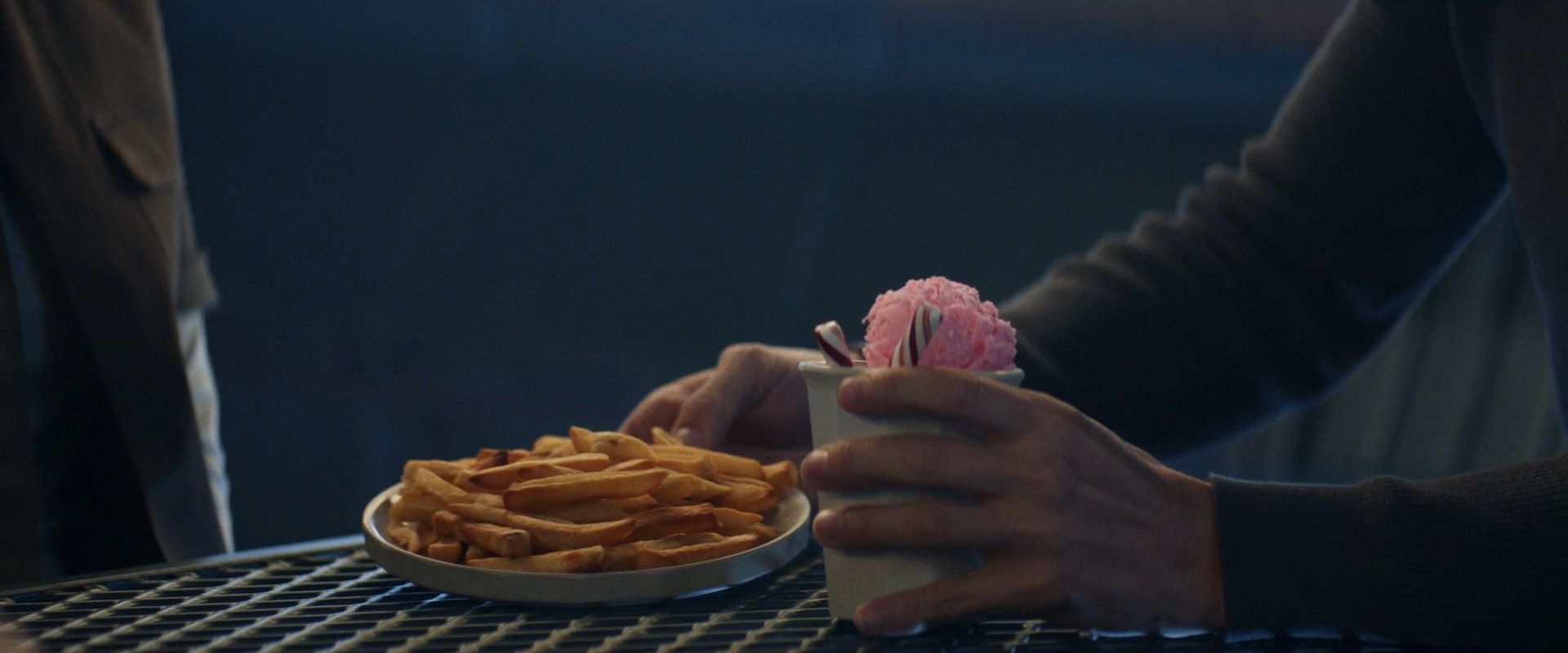 extant_StarTrek_PIC_1x08-BrokenPieces_04798.jpg