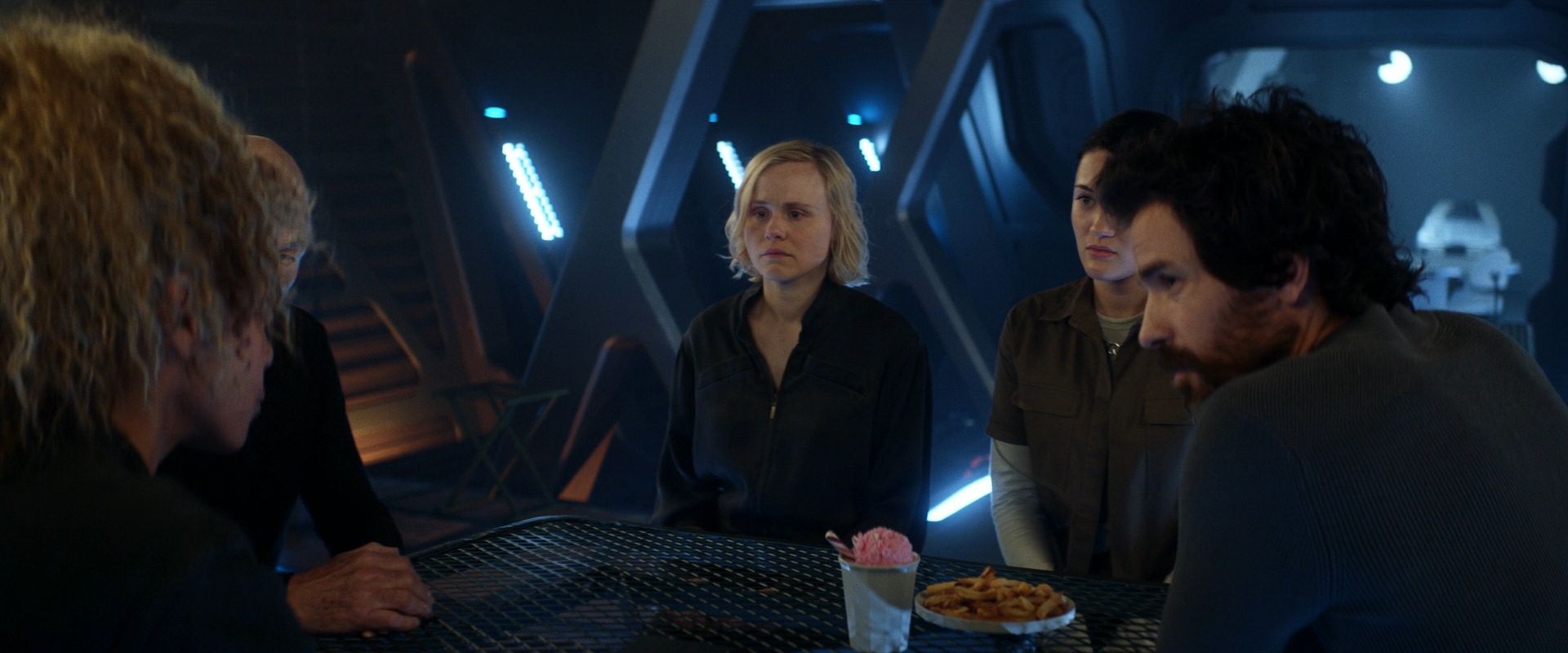 extant_StarTrek_PIC_1x08-BrokenPieces_04832.jpg
