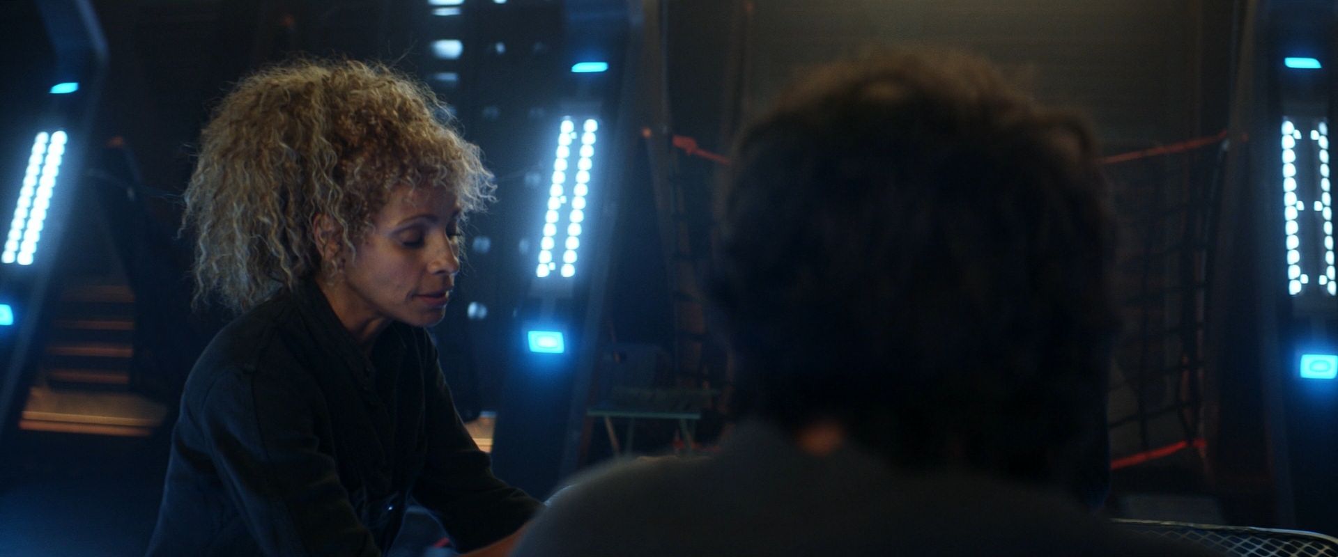extant_StarTrek_PIC_1x08-BrokenPieces_04846.jpg