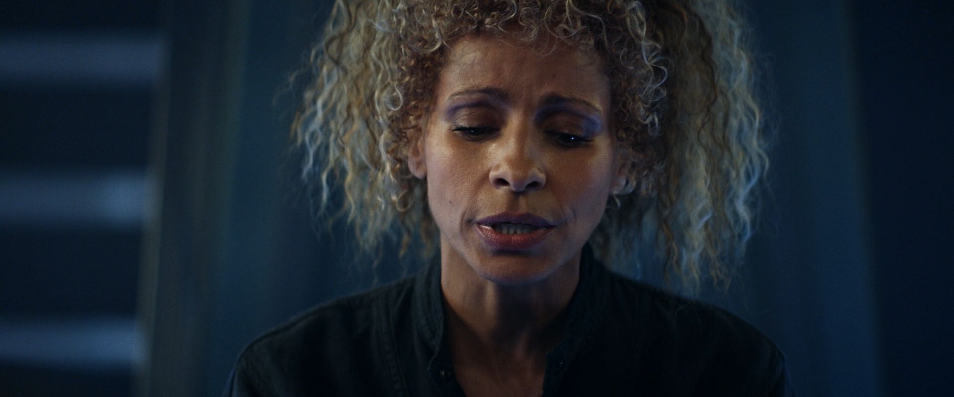 extant_StarTrek_PIC_1x08-BrokenPieces_04865.jpg