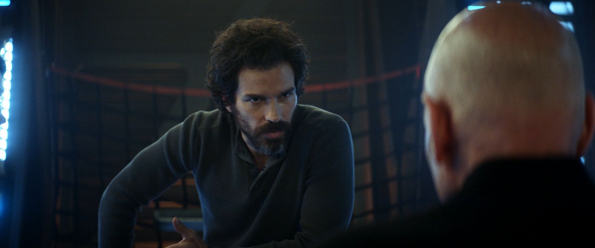 extant_StarTrek_PIC_1x08-BrokenPieces_04900.jpg