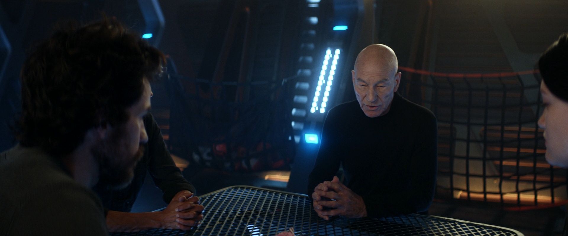 extant_StarTrek_PIC_1x08-BrokenPieces_04920.jpg