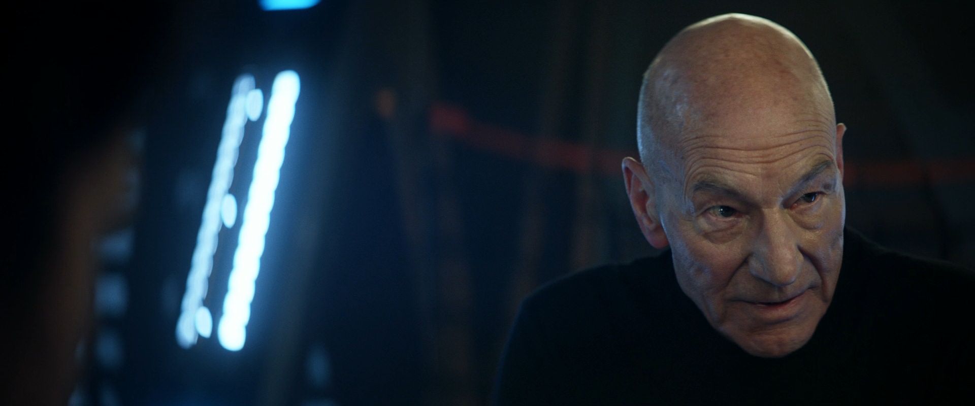extant_StarTrek_PIC_1x08-BrokenPieces_04937.jpg