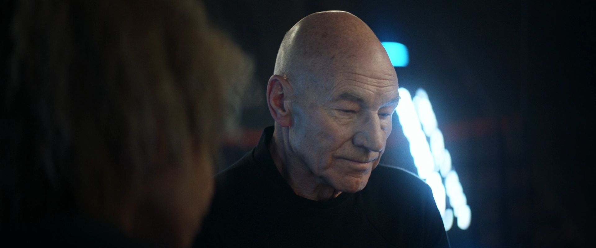 extant_StarTrek_PIC_1x08-BrokenPieces_04985.jpg