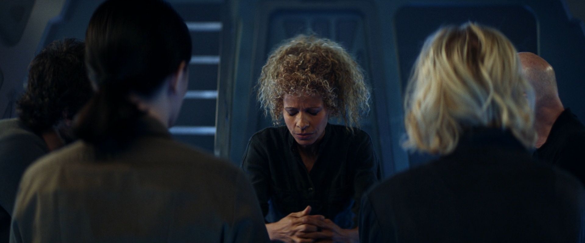 extant_StarTrek_PIC_1x08-BrokenPieces_05020.jpg