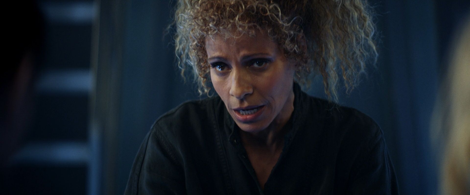 extant_StarTrek_PIC_1x08-BrokenPieces_05072.jpg