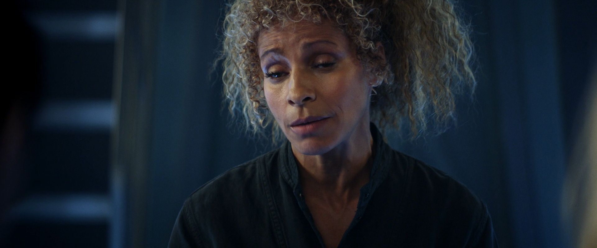 extant_StarTrek_PIC_1x08-BrokenPieces_05074.jpg
