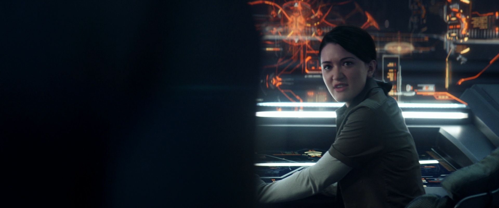 extant_StarTrek_PIC_1x08-BrokenPieces_05224.jpg