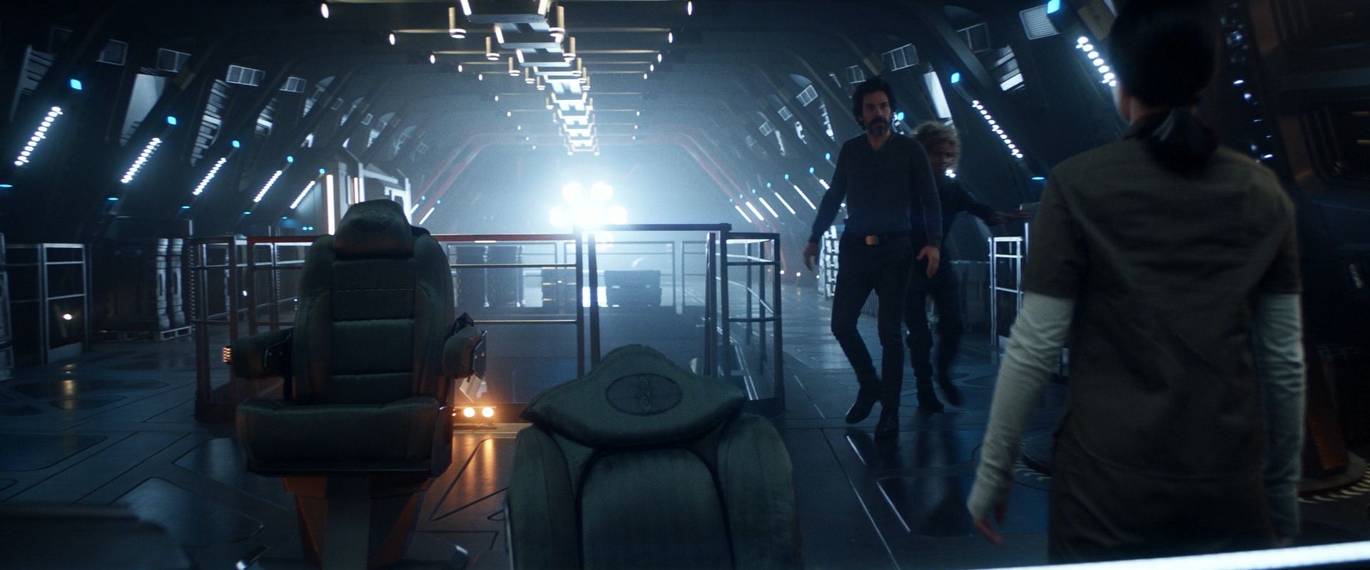 extant_StarTrek_PIC_1x08-BrokenPieces_05305.jpg