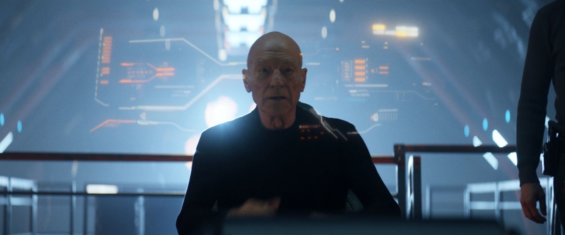 extant_StarTrek_PIC_1x08-BrokenPieces_05342.jpg