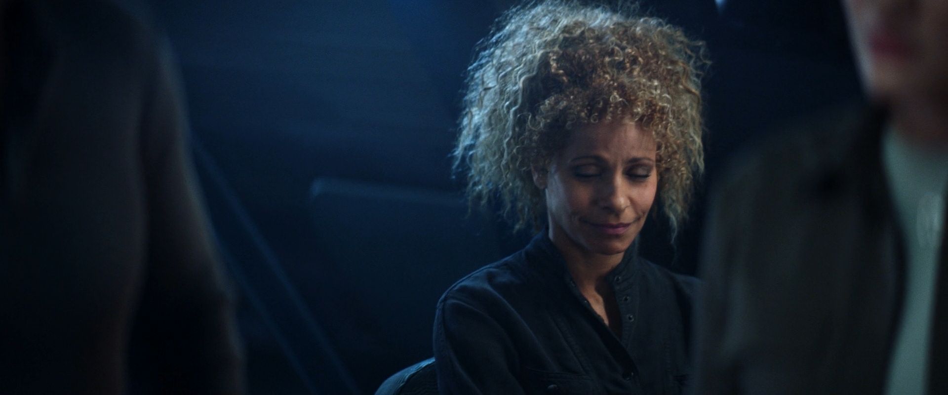 extant_StarTrek_PIC_1x08-BrokenPieces_05368.jpg
