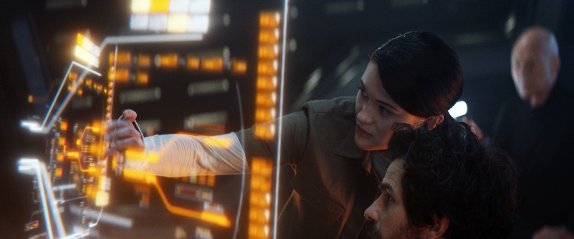 extant_StarTrek_PIC_1x08-BrokenPieces_05460.jpg