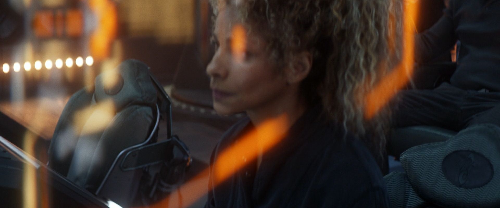 extant_StarTrek_PIC_1x08-BrokenPieces_05474.jpg