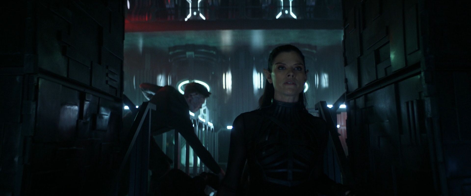 extant_StarTrek_PIC_1x08-BrokenPieces_05500.jpg