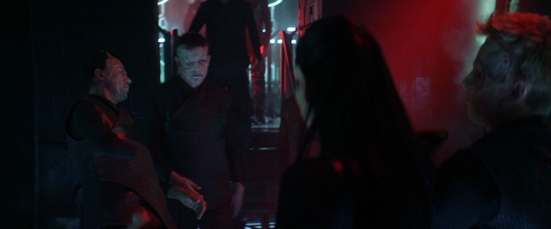 extant_StarTrek_PIC_1x08-BrokenPieces_05519.jpg