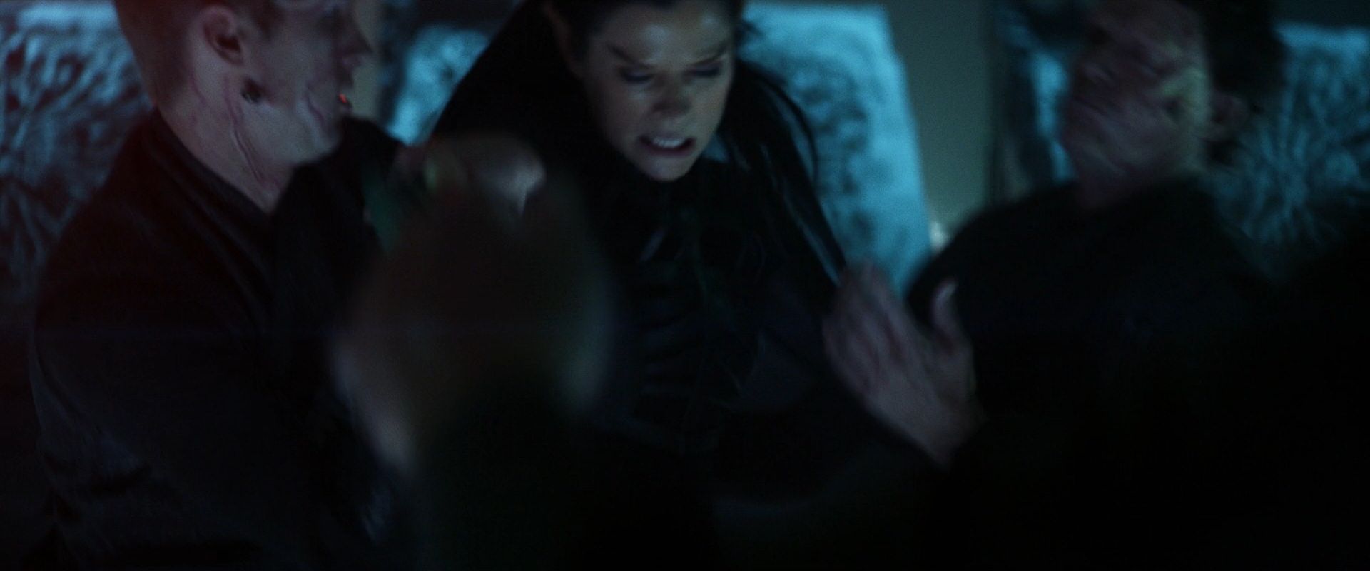 extant_StarTrek_PIC_1x08-BrokenPieces_05521.jpg