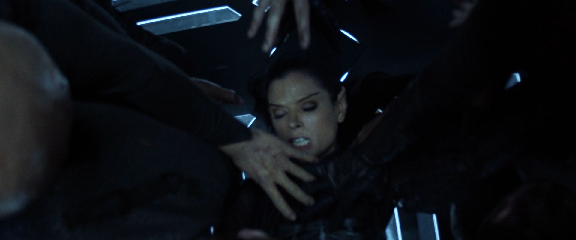 extant_StarTrek_PIC_1x08-BrokenPieces_05532.jpg