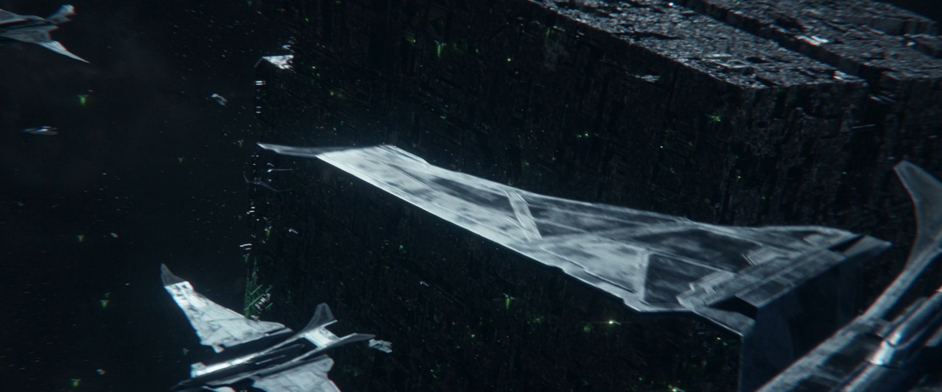 extant_StarTrek_PIC_1x08-BrokenPieces_05544.jpg