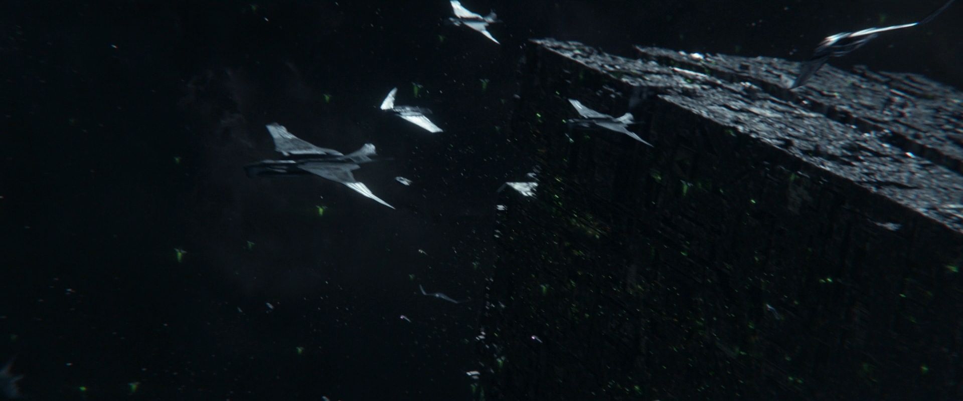 extant_StarTrek_PIC_1x08-BrokenPieces_05548.jpg