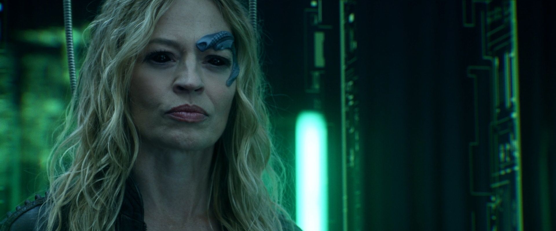 extant_StarTrek_PIC_1x08-BrokenPieces_05578.jpg