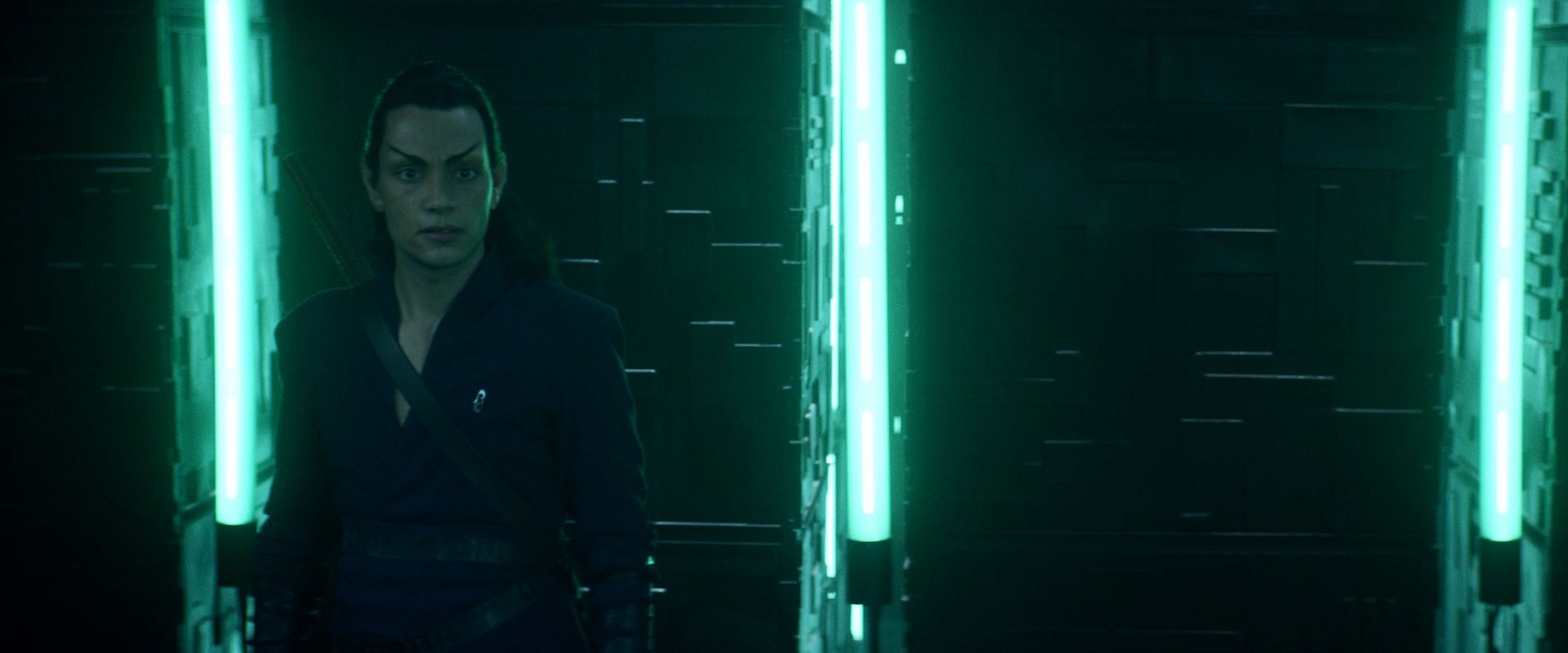 extant_StarTrek_PIC_1x08-BrokenPieces_05599.jpg