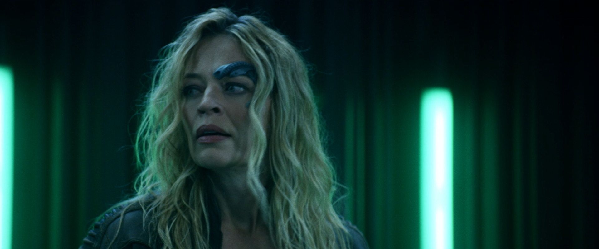 extant_StarTrek_PIC_1x08-BrokenPieces_05624.jpg