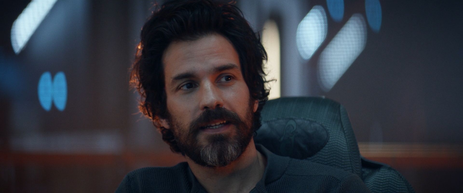 extant_StarTrek_PIC_1x08-BrokenPieces_05721.jpg