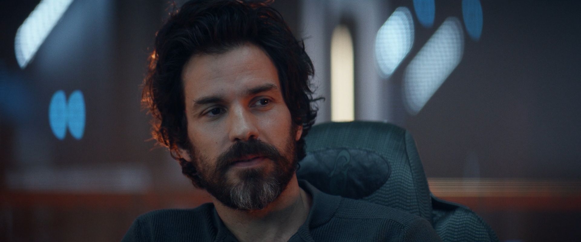 extant_StarTrek_PIC_1x08-BrokenPieces_05725.jpg