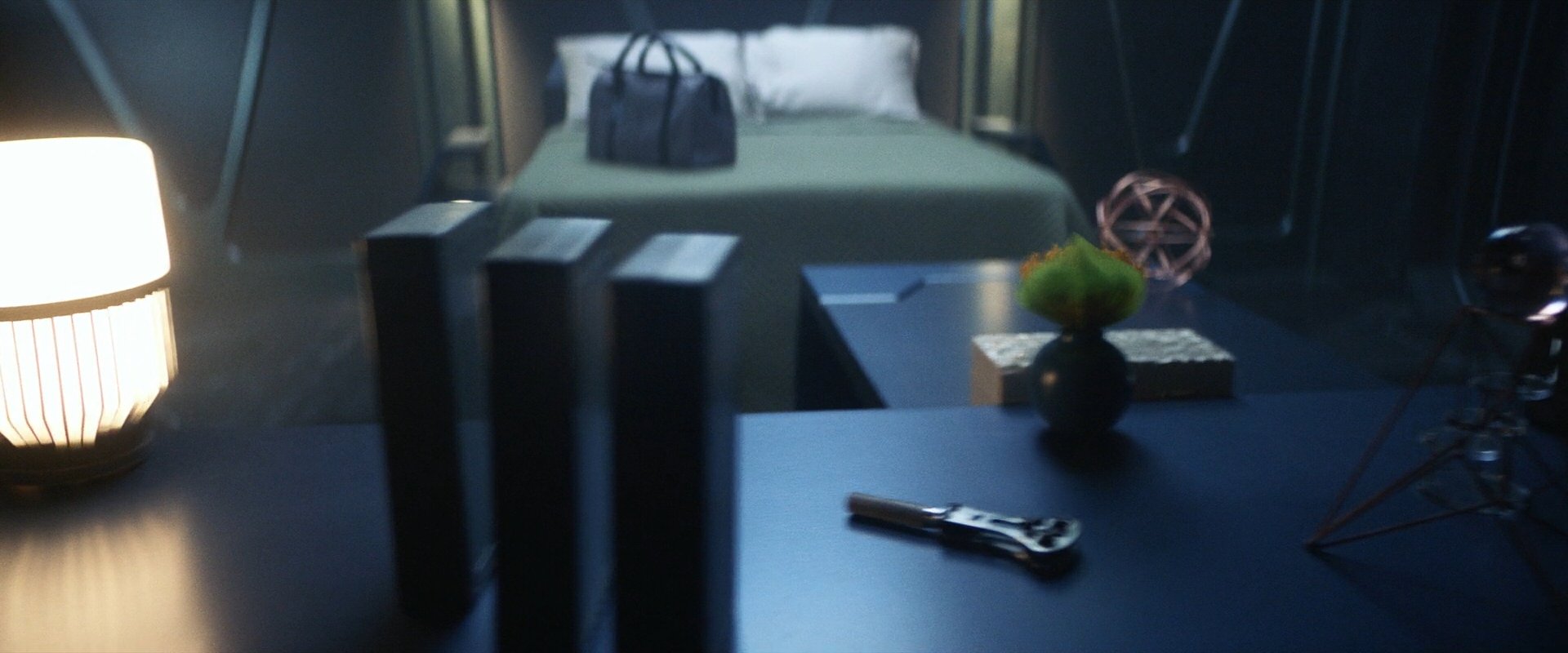 extant_StarTrek_PIC_1x09-EtInArcadiaEgoPart1_00159.jpg