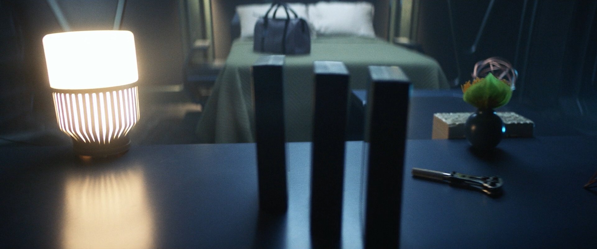extant_StarTrek_PIC_1x09-EtInArcadiaEgoPart1_00160.jpg