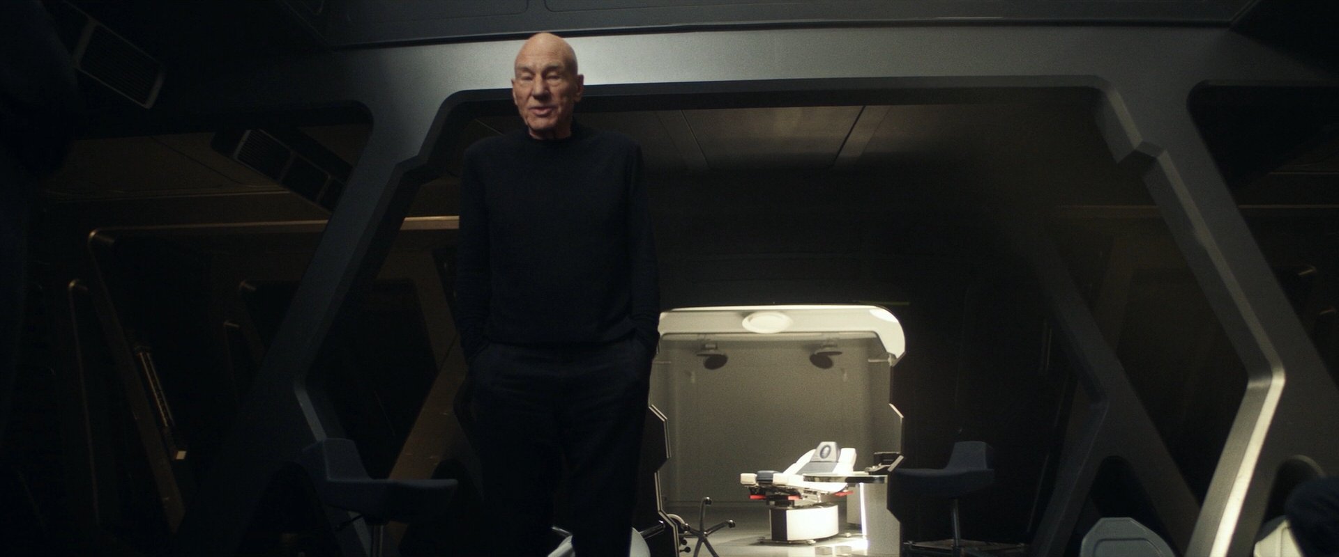 extant_StarTrek_PIC_1x09-EtInArcadiaEgoPart1_01183.jpg