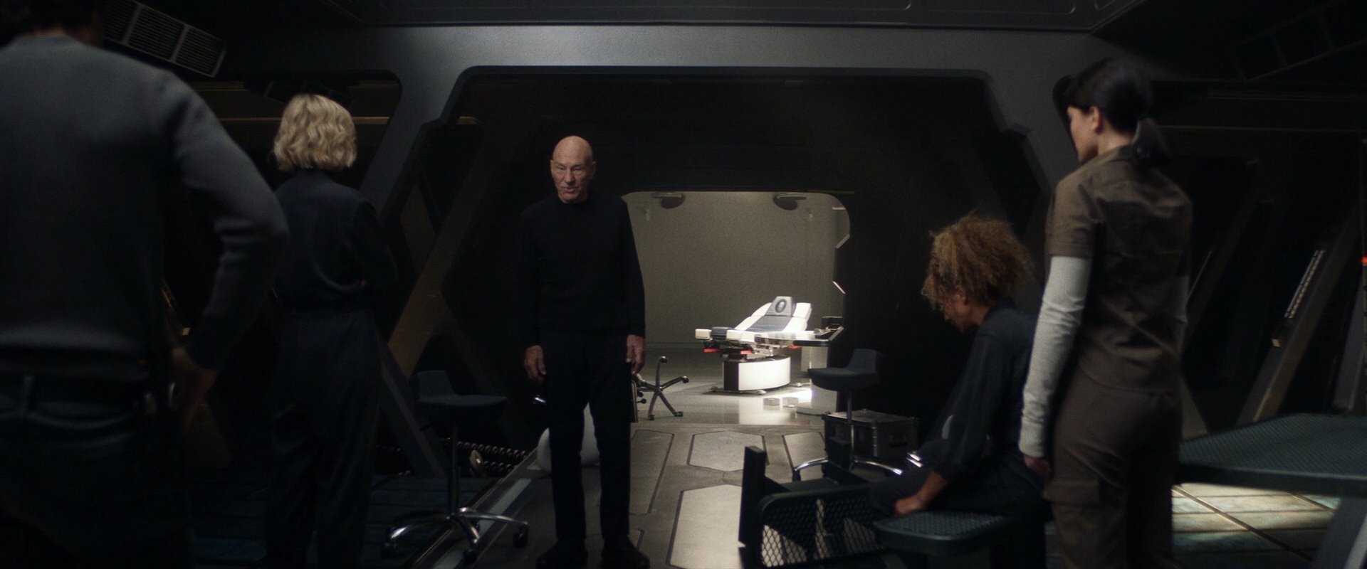 extant_StarTrek_PIC_1x09-EtInArcadiaEgoPart1_01259.jpg
