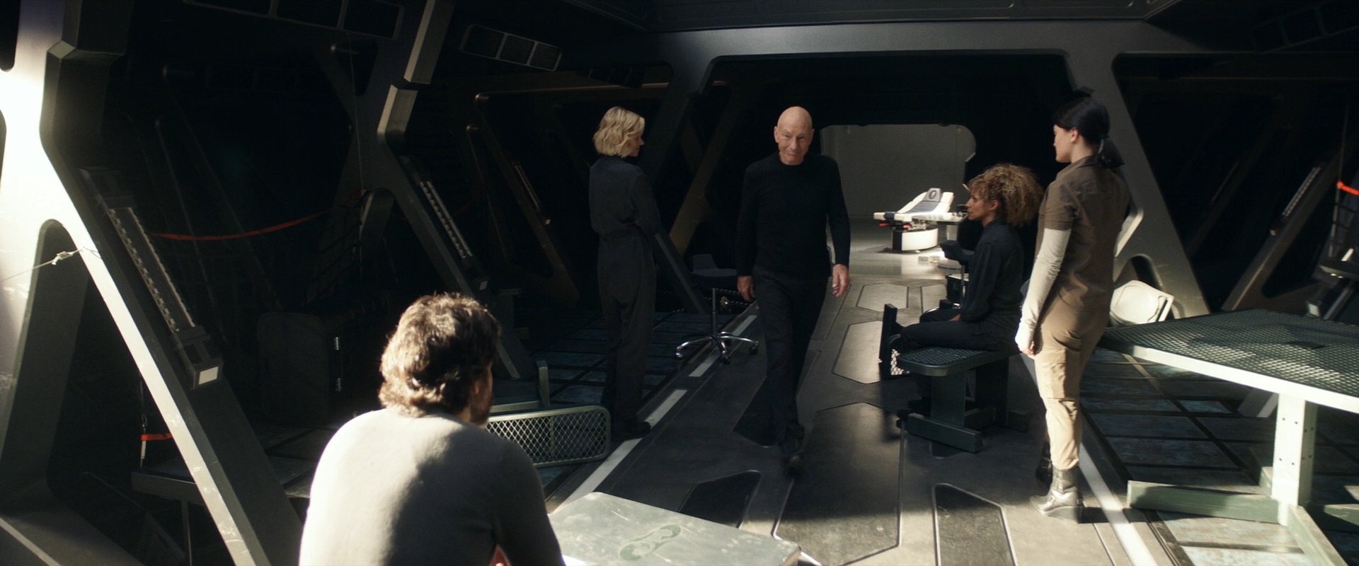 extant_StarTrek_PIC_1x09-EtInArcadiaEgoPart1_01415.jpg
