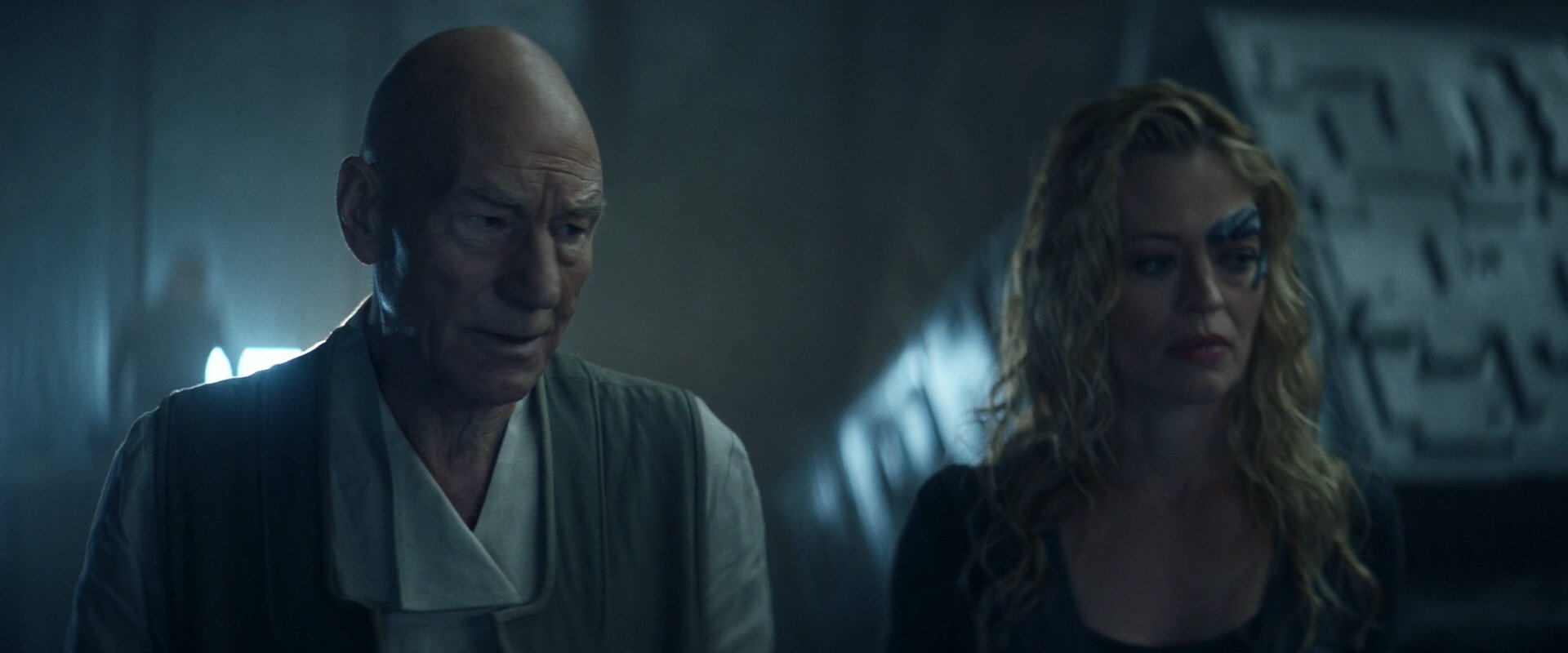 extant_StarTrek_PIC_1x09-EtInArcadiaEgoPart1_01805.jpg