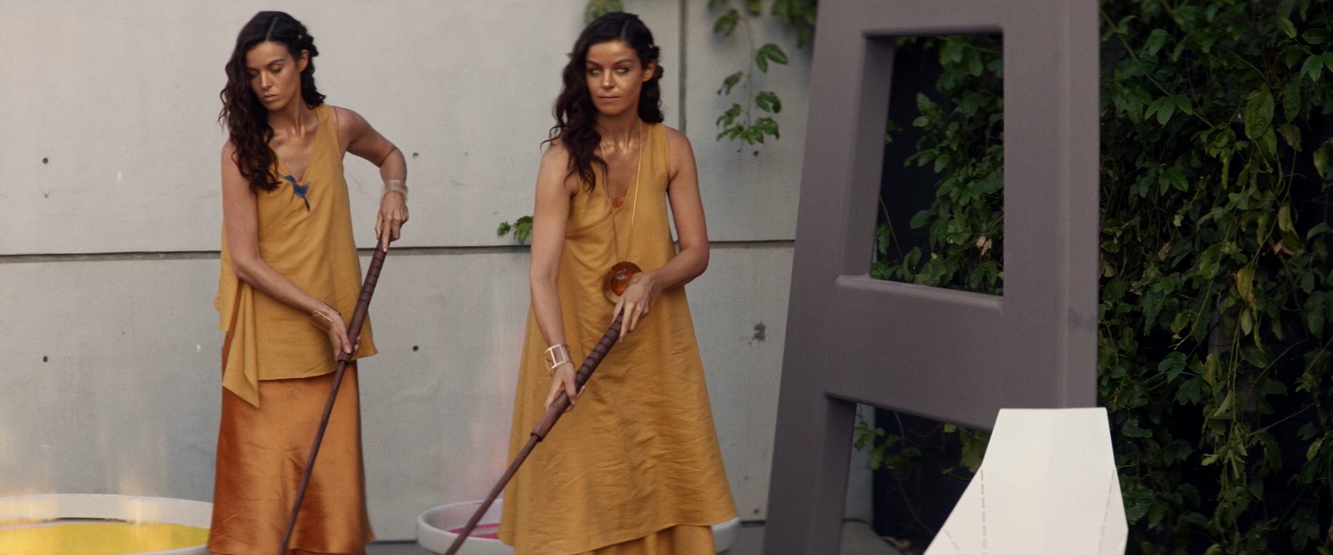 extant_StarTrek_PIC_1x09-EtInArcadiaEgoPart1_02158.jpg