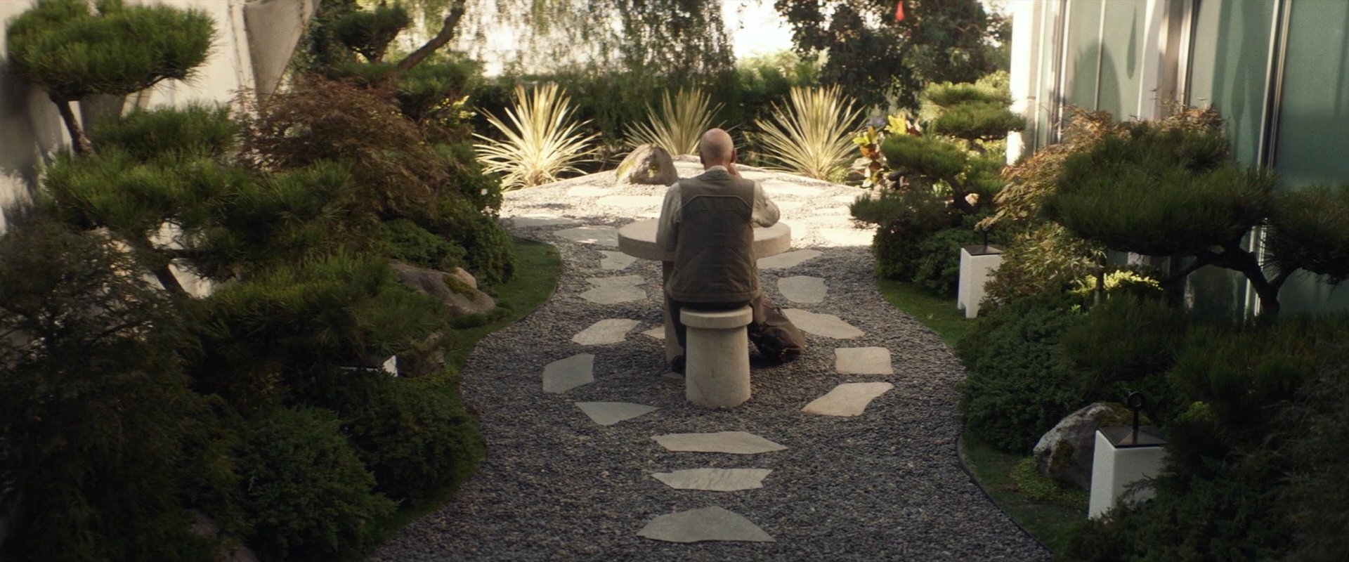 extant_StarTrek_PIC_1x09-EtInArcadiaEgoPart1_02501.jpg