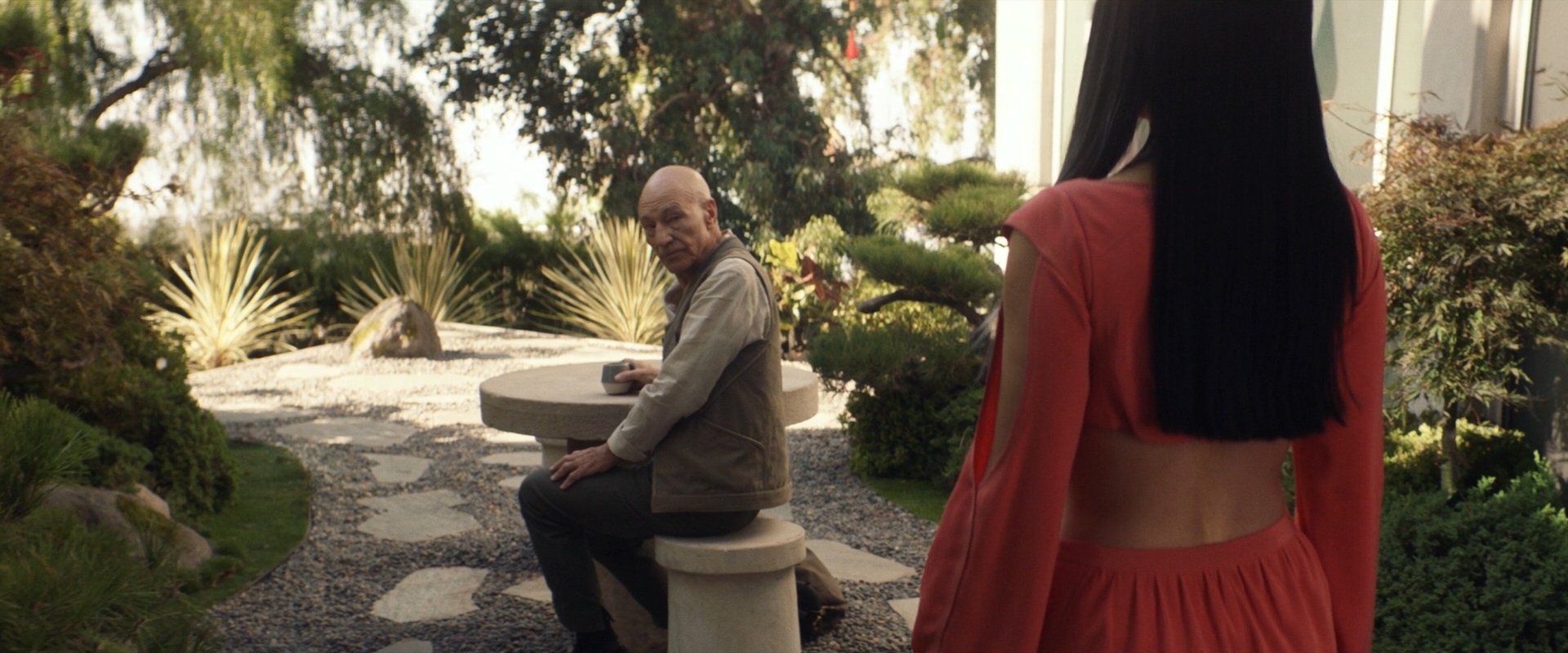 extant_StarTrek_PIC_1x09-EtInArcadiaEgoPart1_02513.jpg
