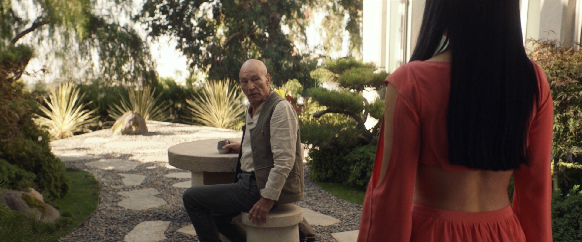 extant_StarTrek_PIC_1x09-EtInArcadiaEgoPart1_02517.jpg