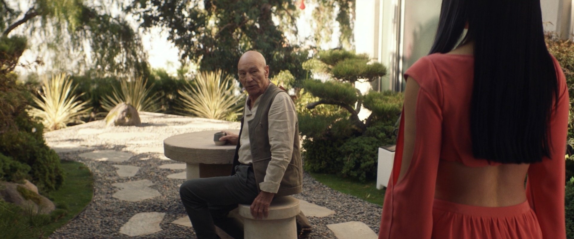 extant_StarTrek_PIC_1x09-EtInArcadiaEgoPart1_02521.jpg