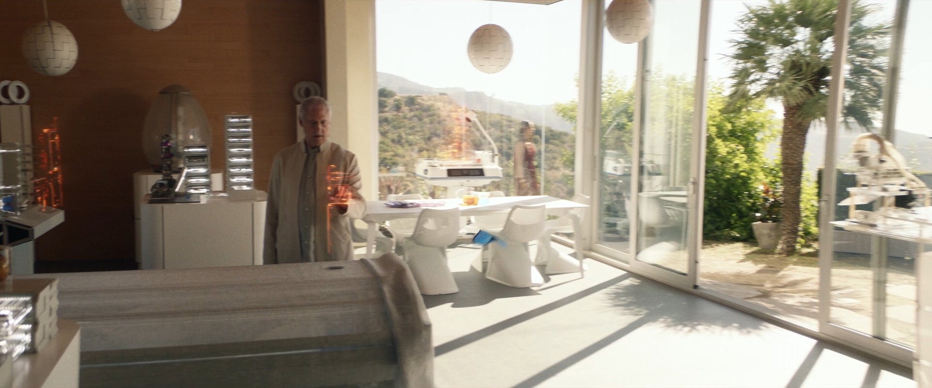 extant_StarTrek_PIC_1x09-EtInArcadiaEgoPart1_03050.jpg
