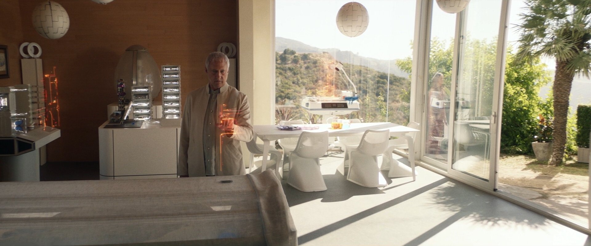 extant_StarTrek_PIC_1x09-EtInArcadiaEgoPart1_03052.jpg