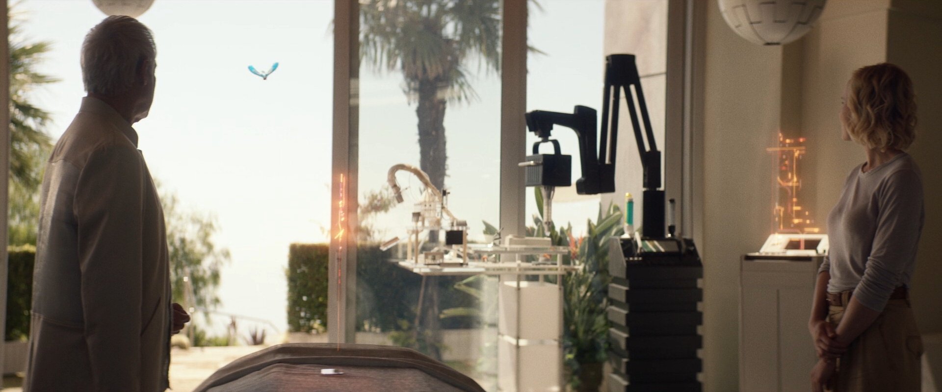 extant_StarTrek_PIC_1x09-EtInArcadiaEgoPart1_03062.jpg