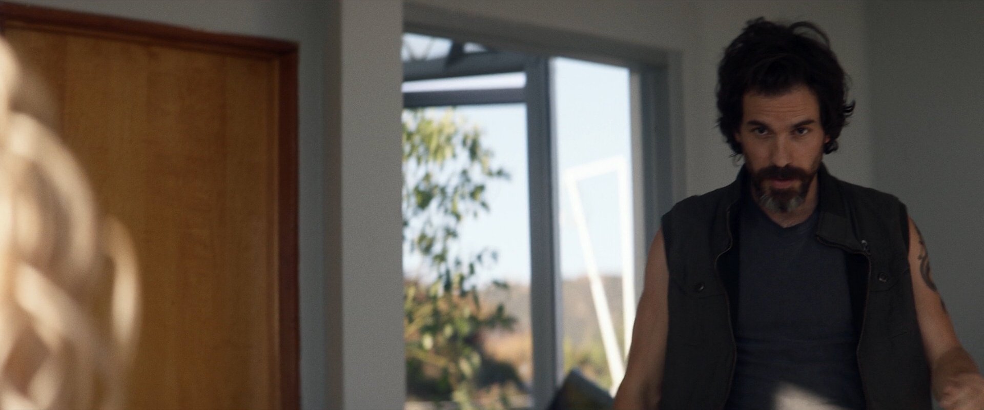 extant_StarTrek_PIC_1x09-EtInArcadiaEgoPart1_03325.jpg