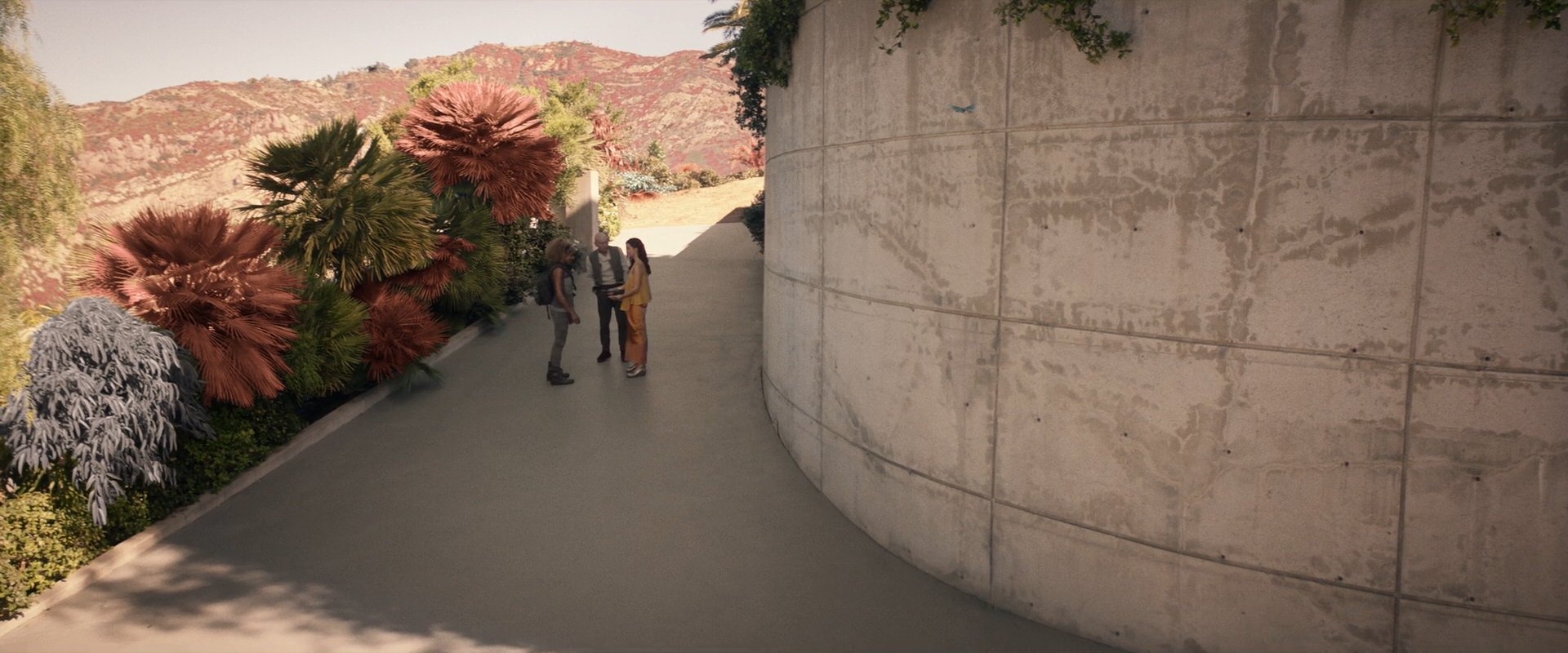 extant_StarTrek_PIC_1x09-EtInArcadiaEgoPart1_03447.jpg