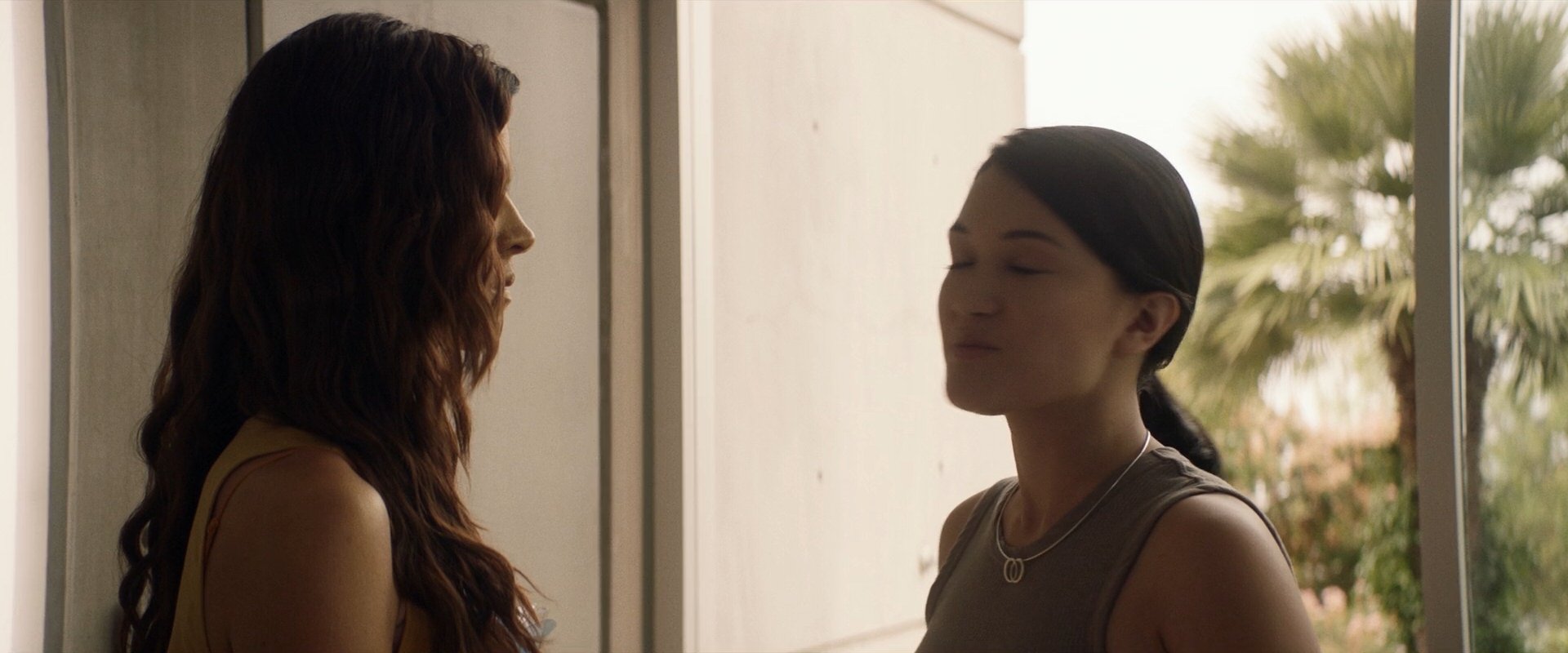 extant_StarTrek_PIC_1x09-EtInArcadiaEgoPart1_03775.jpg