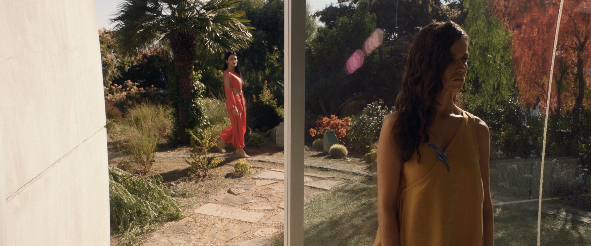extant_StarTrek_PIC_1x09-EtInArcadiaEgoPart1_04079.jpg