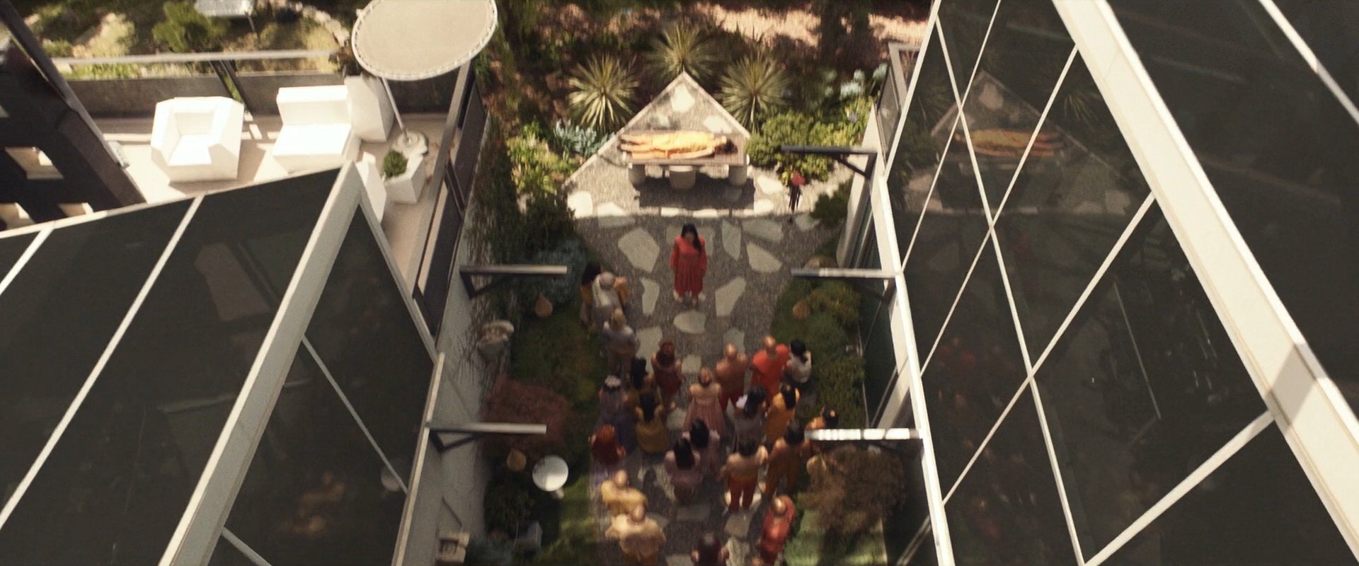 extant_StarTrek_PIC_1x09-EtInArcadiaEgoPart1_04296.jpg