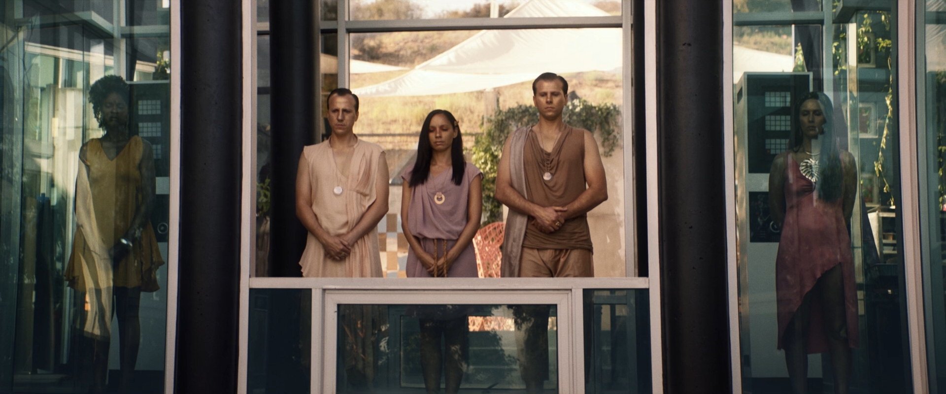 extant_StarTrek_PIC_1x09-EtInArcadiaEgoPart1_04564.jpg