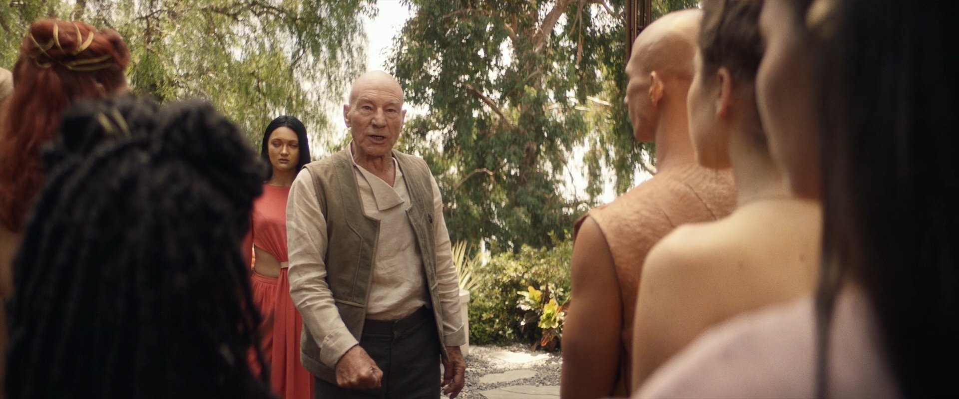 extant_StarTrek_PIC_1x09-EtInArcadiaEgoPart1_04579.jpg